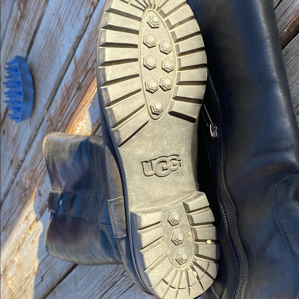 Ugg Cream Shearling Interior - image 6